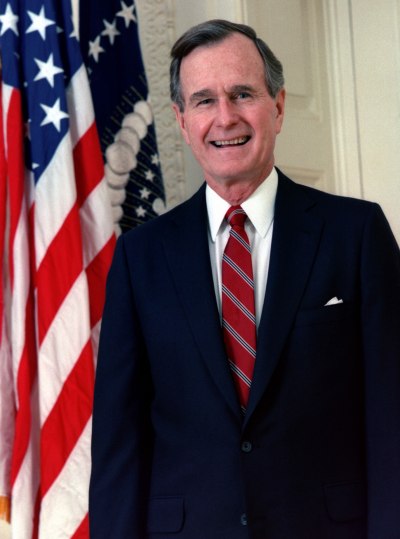 george_h-_w-_bush2c_president_of_the_united_states2c_1989_official_portrait
